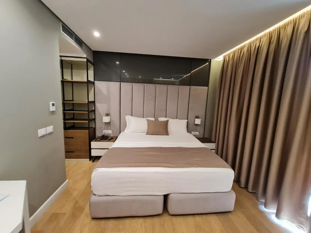 Hotel Aross