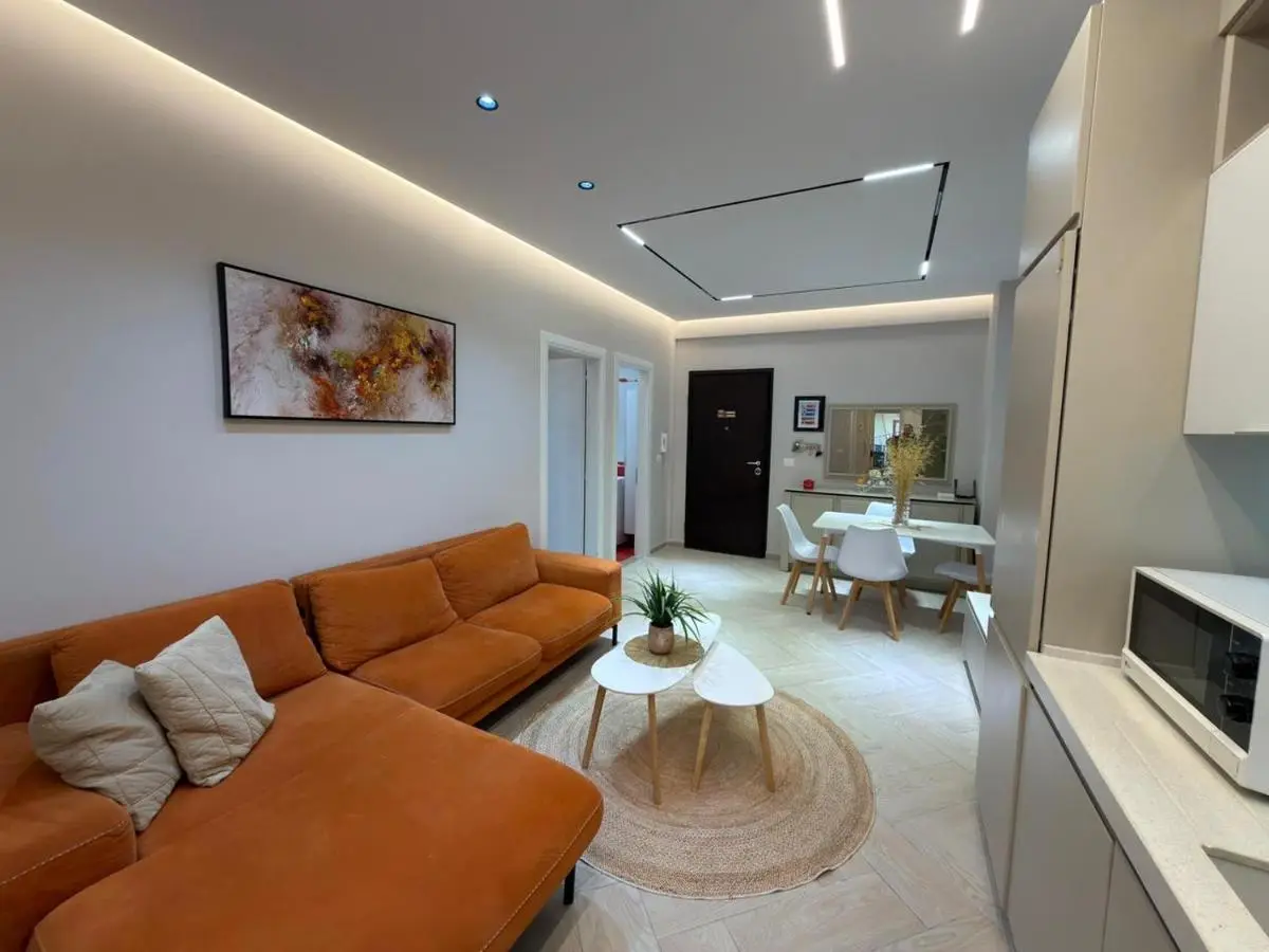Onis Apartment