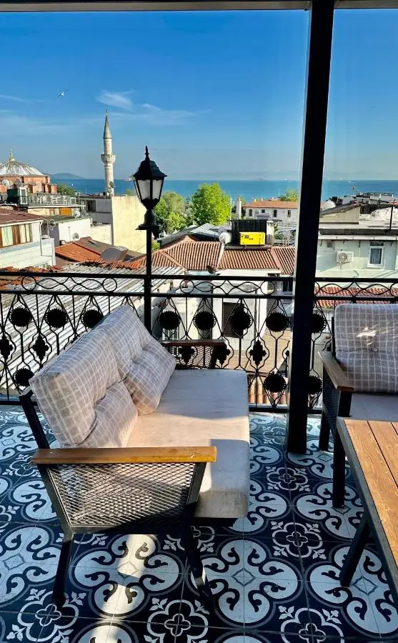 IMMORTELLE HOTEL lord sophiha