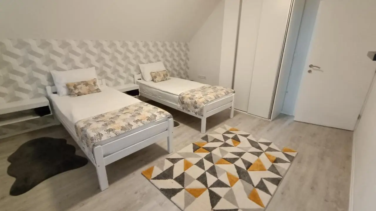 Guest House Green Field