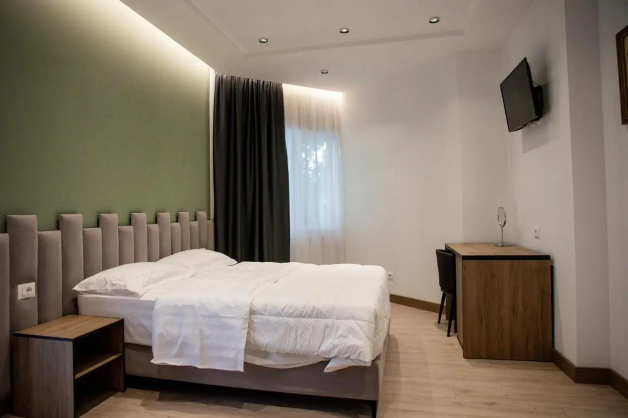 Hotel Blini