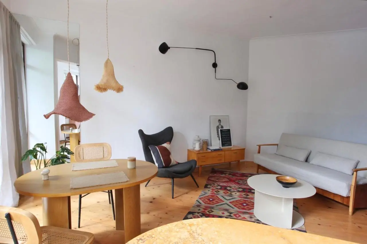 Peaceful Bohemian Apartment – Best Location