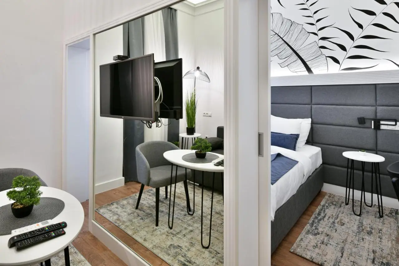 Luxury Galla Apartments in the City Center