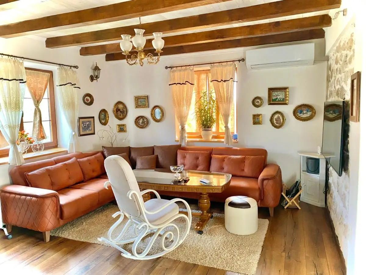 Silent Village Villa with Swimming Pool