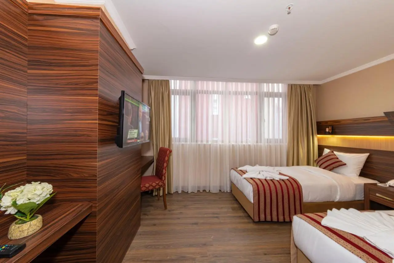 Vision Deluxe Hotel