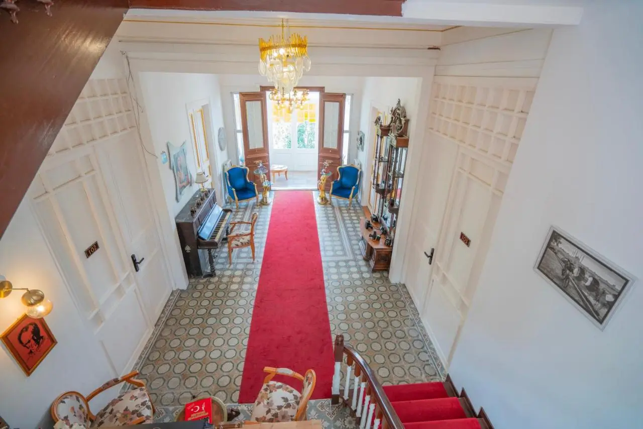 Laden Palas Prince's Island Historical Mansion
