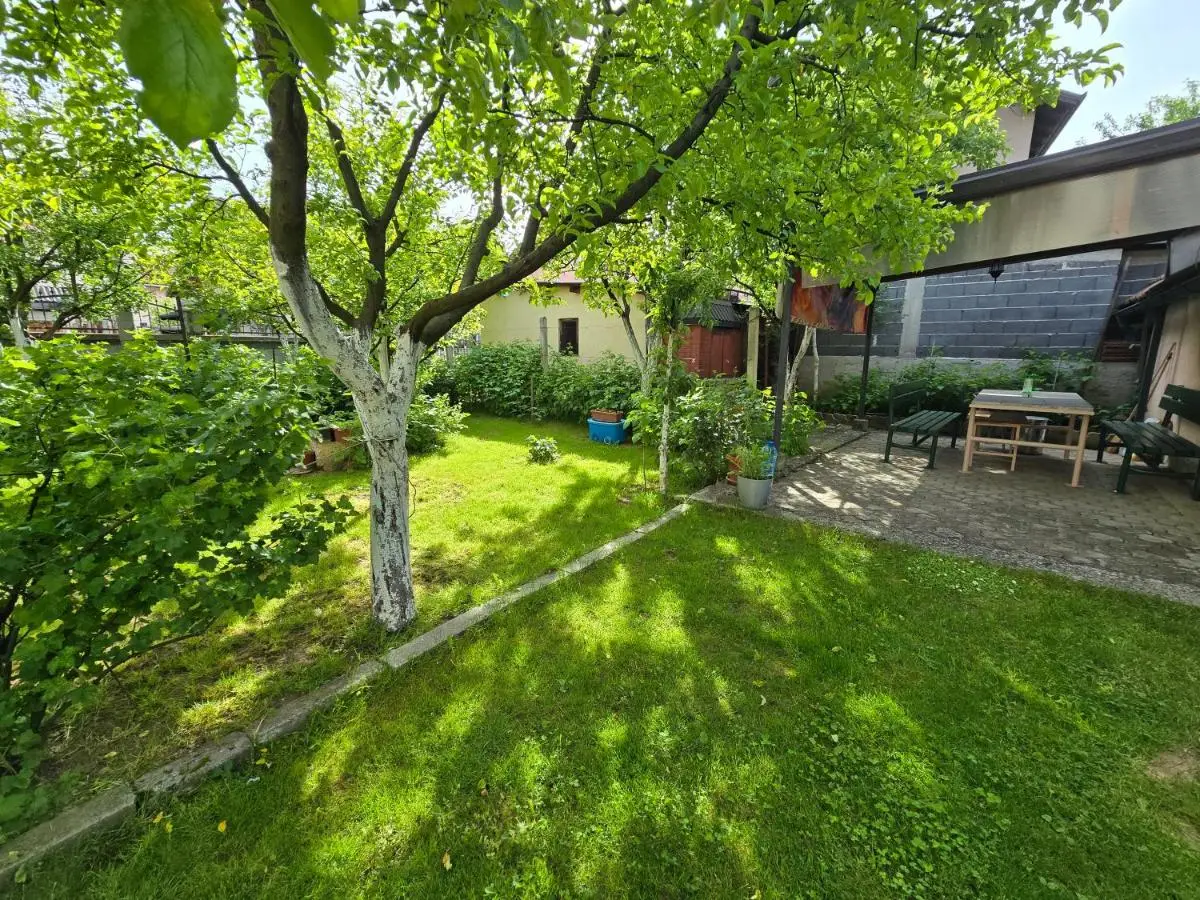 Apartman Nedim - Free Parking & Garden near Airport