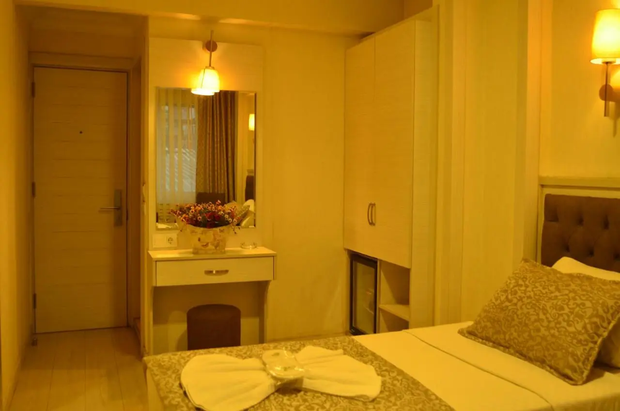 Mekke Hotel Istanbul