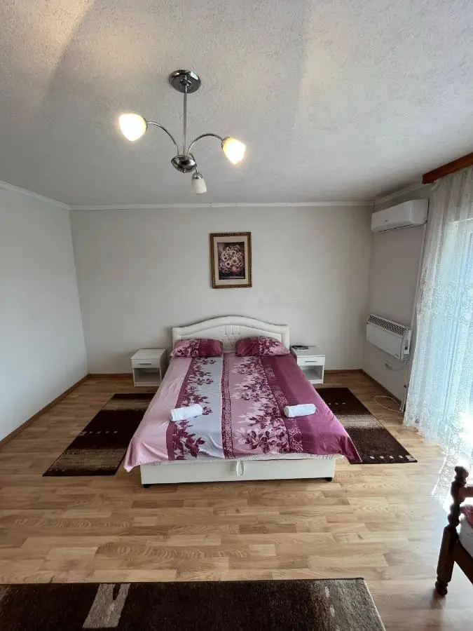 Apartmani Hadžić