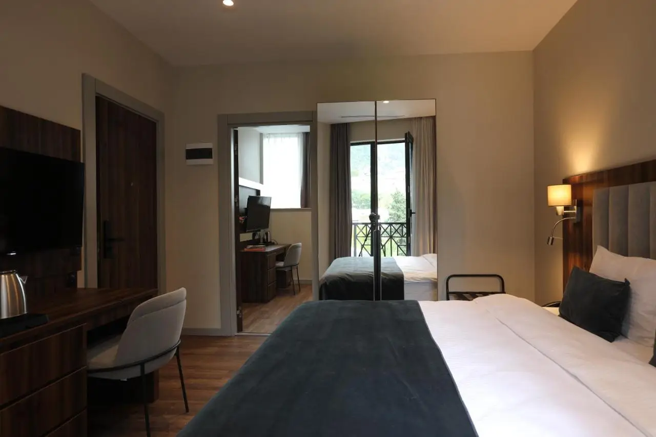 White Hill Hotel
