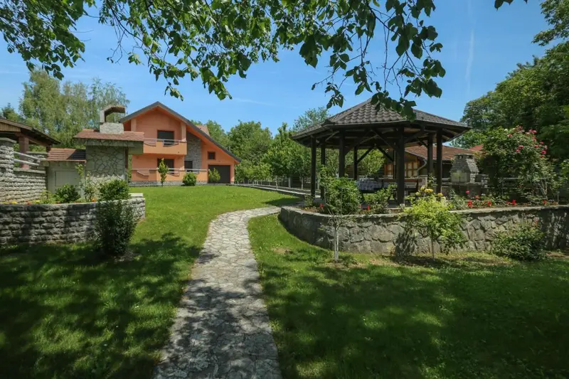 Villa Una Paradise