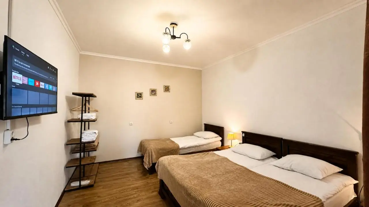 Meshia Apartment