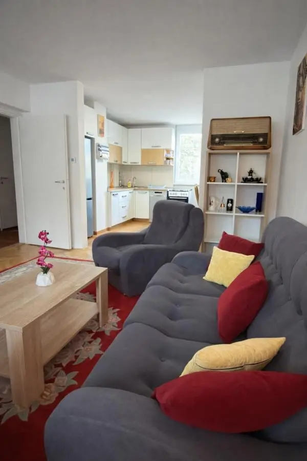Old Square Apartment - Old Town