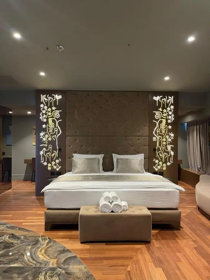 Arka Art Hotel