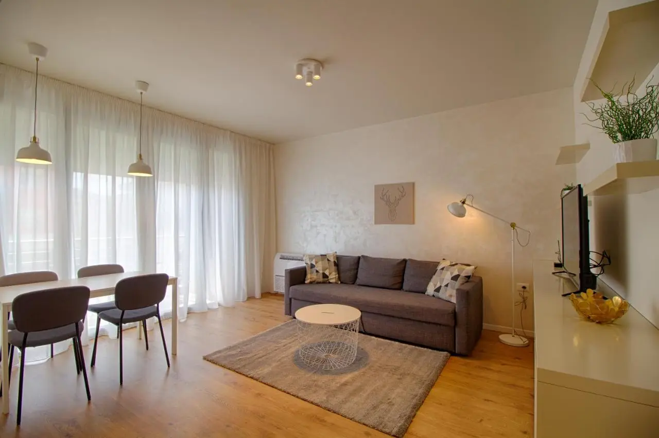 THE ROOMS - Serviced Apartments Tirana