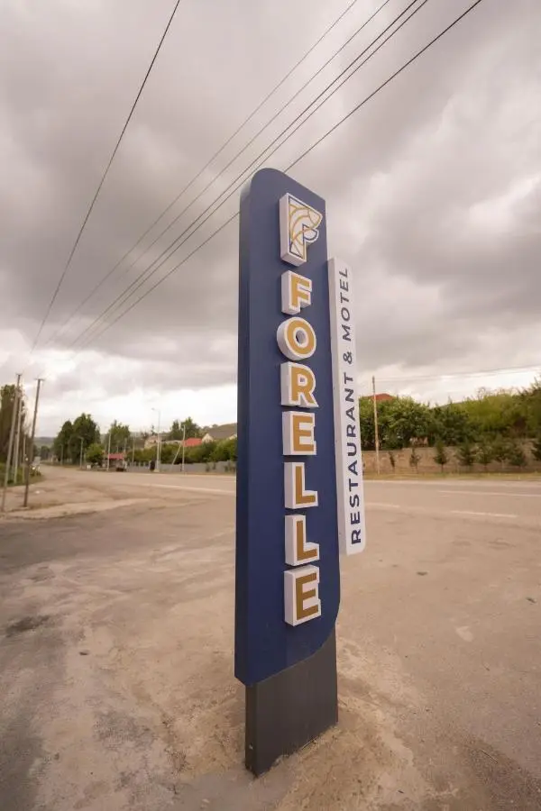 Forelle Restaurant & Motel