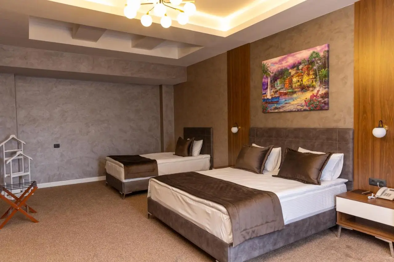 Leon Hotel Spa Ganja