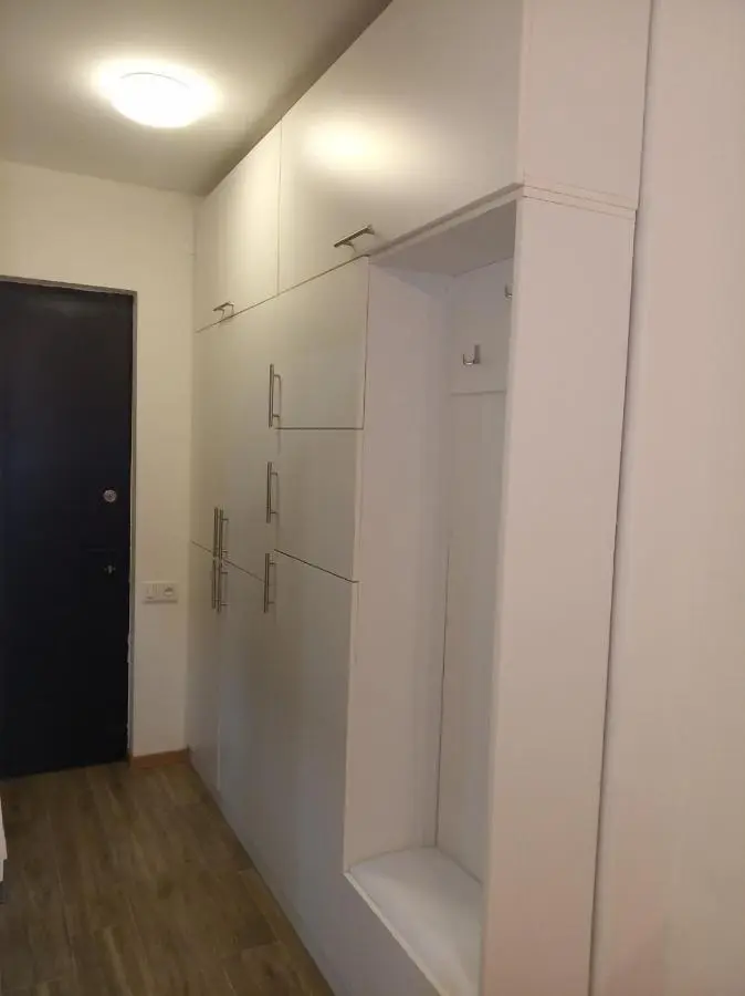 Roshka Apartment 307