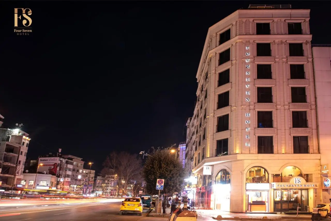 FOUR SEVEN HOTEL