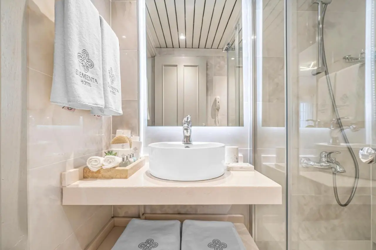 Elementa Boutique Hotel - Adults Friendly