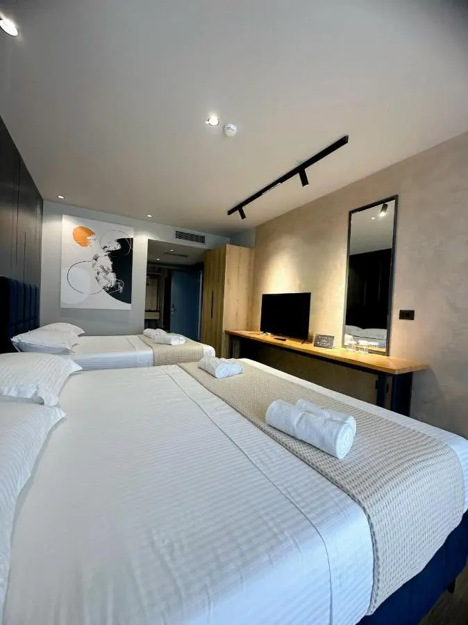Azura Ksamil Hotel