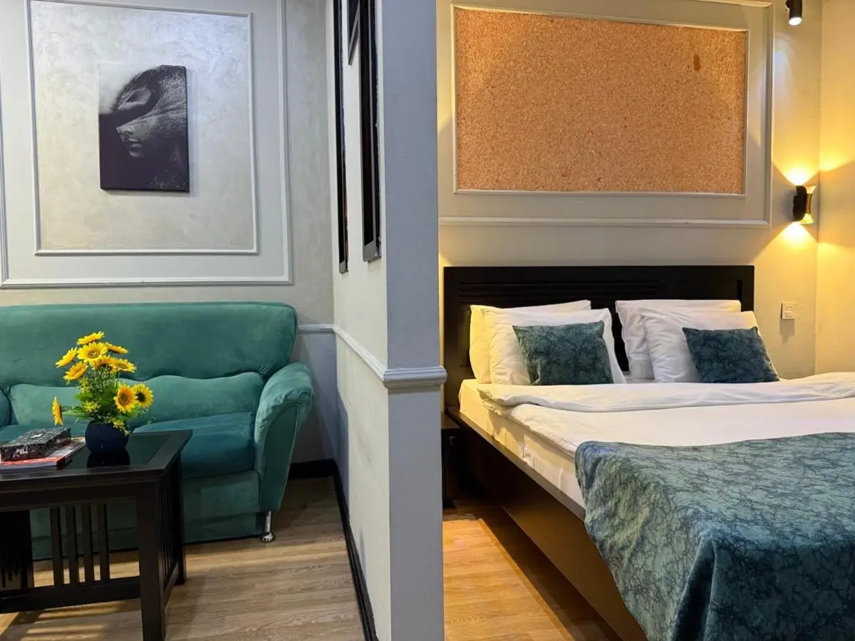 Hazz Central Hotel