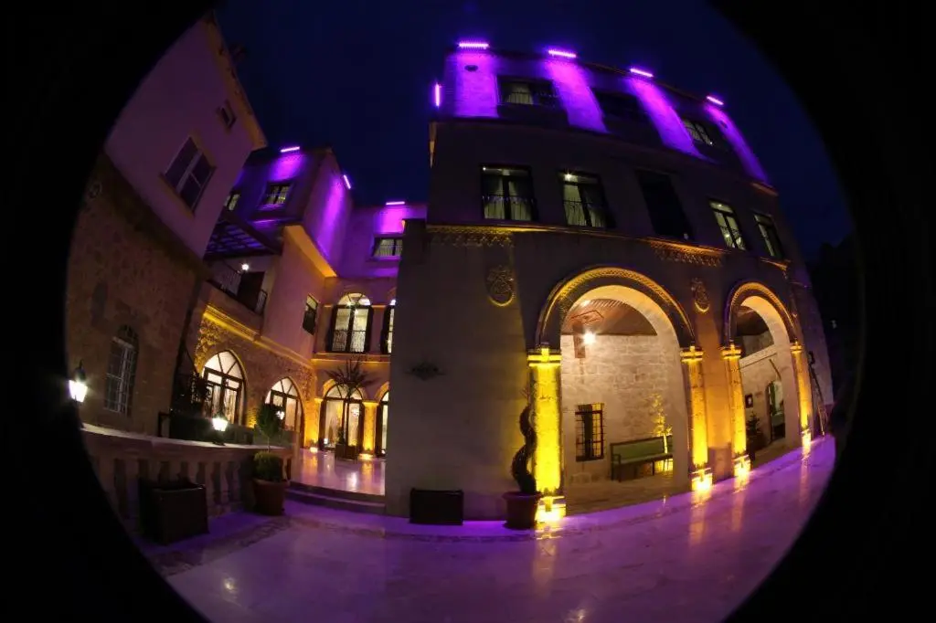 Tuğhan Hotel