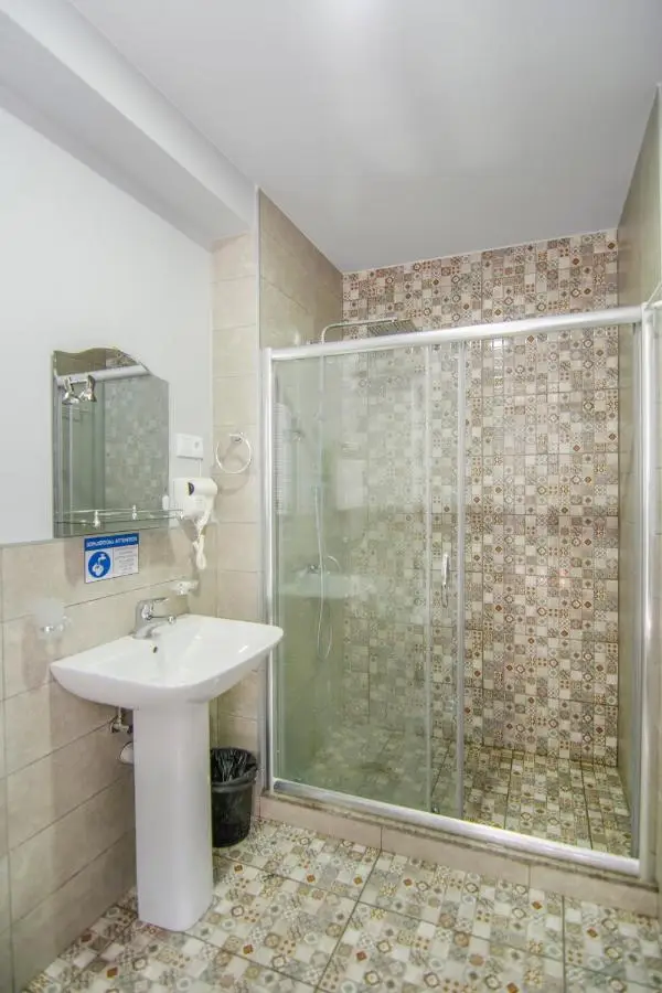 Hotel "Elesa Wera"