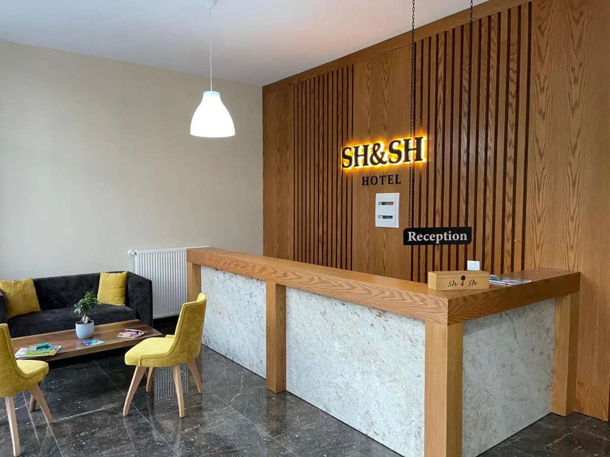 Hotel SH & SH