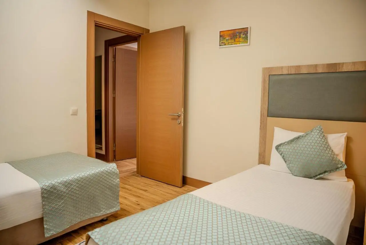 Mari Suites Hotel