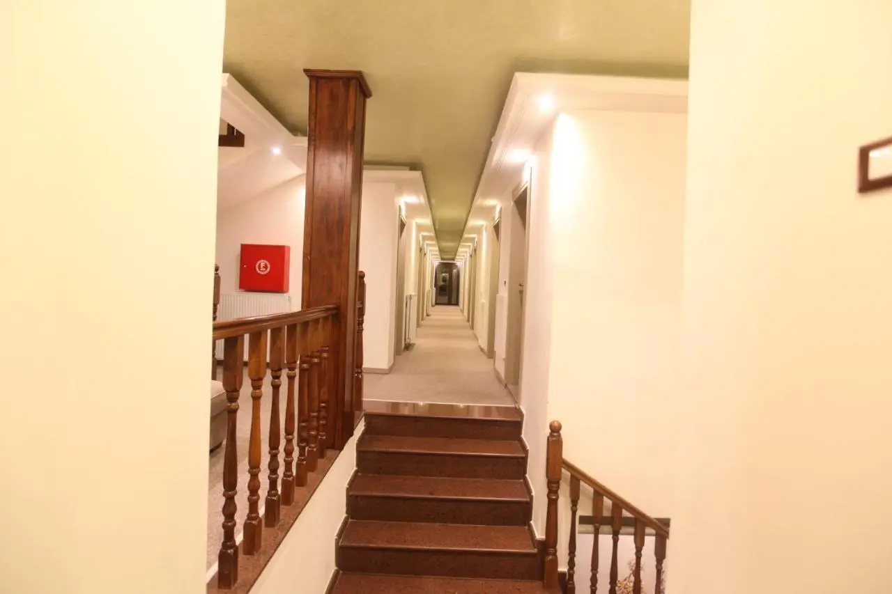 Hotel Alpin Llogara