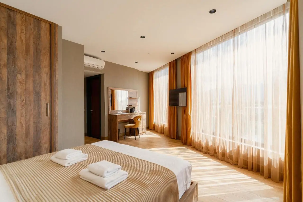 Cozy Loft Hotel