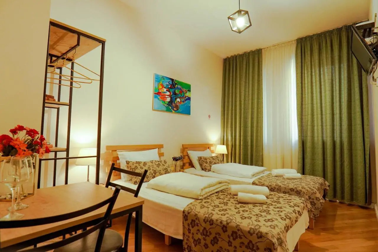 Check-In Hotel