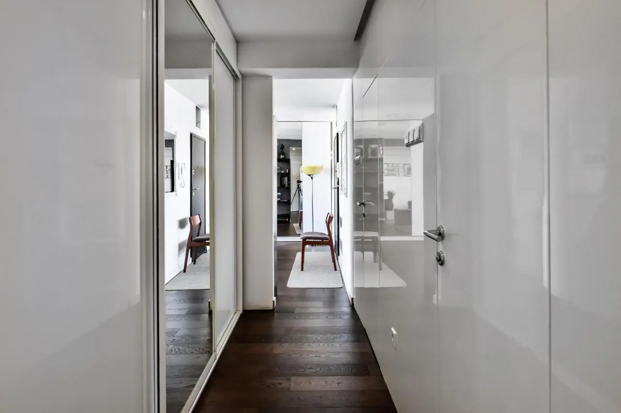 2 bedroom Penthouse in city center, free parking