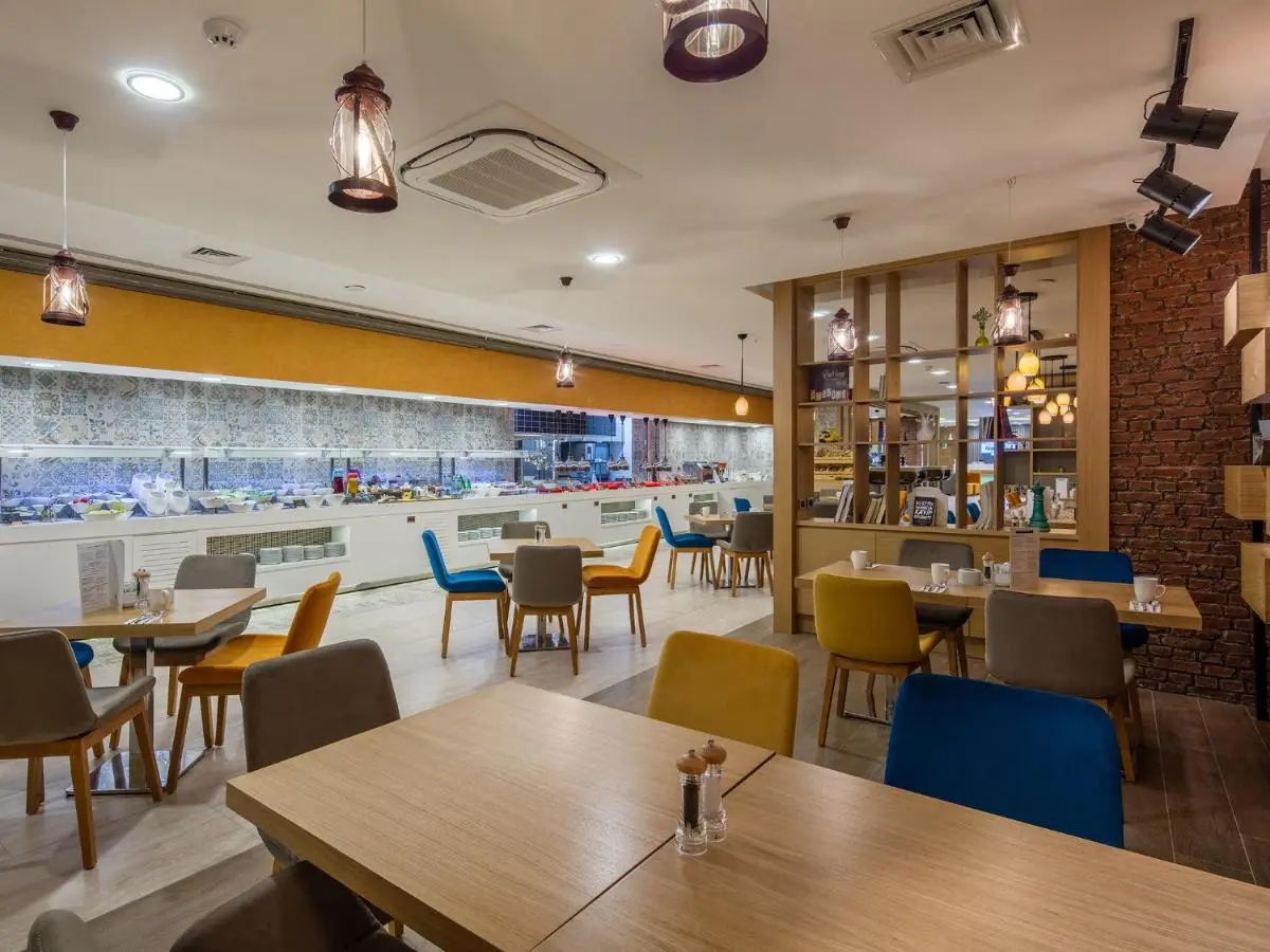 Holiday Inn Antalya - Lara by IHG