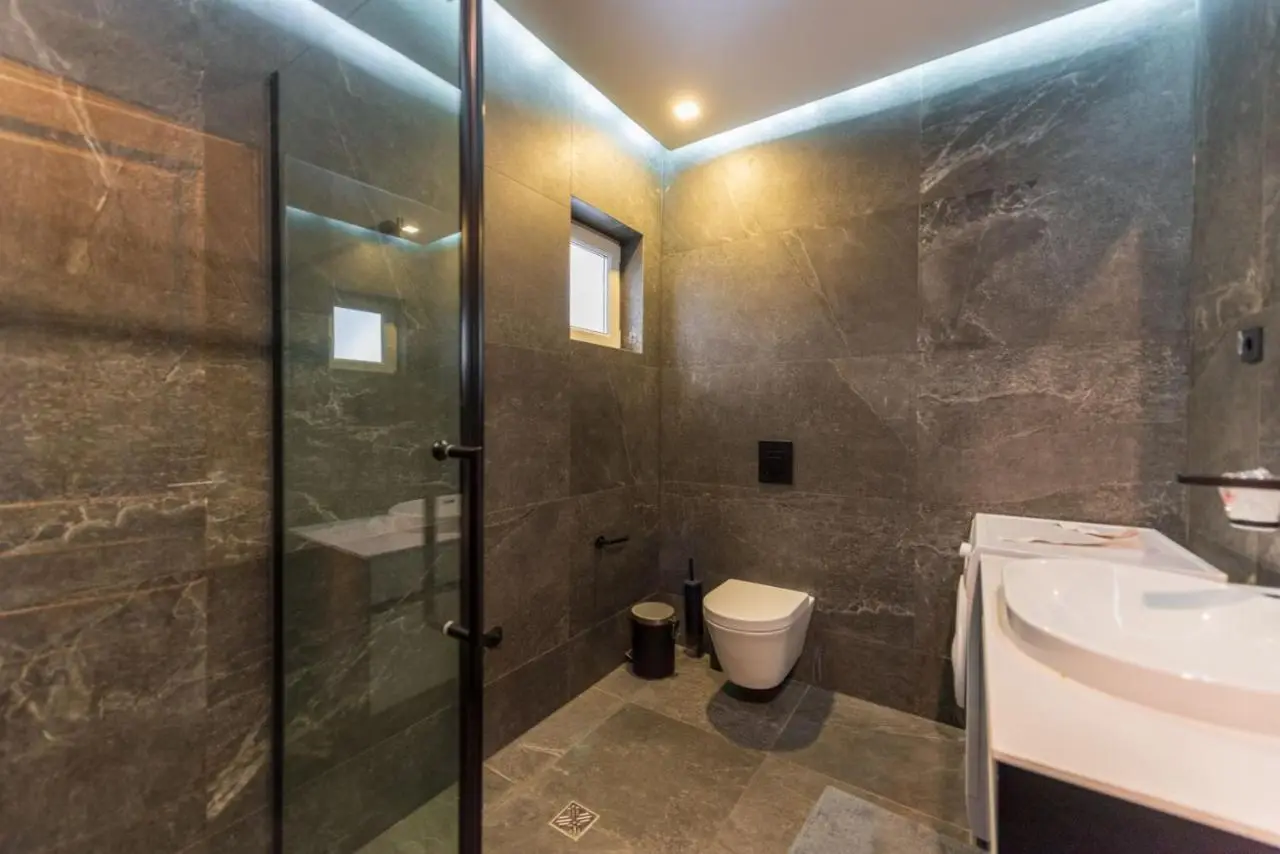 ApartVilla Art of living luxury