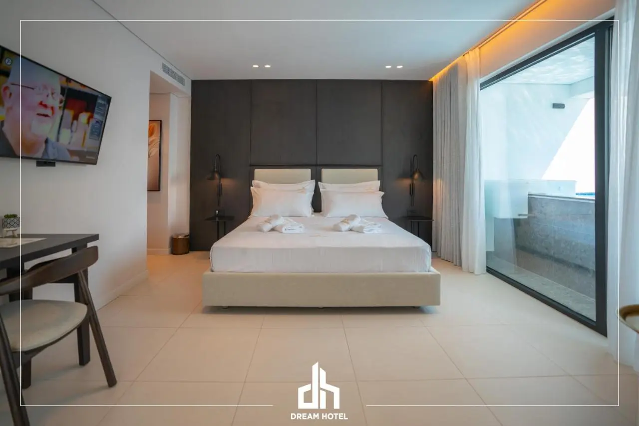 DREAM HOTEL SARANDA