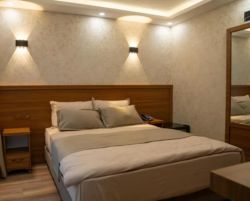 Zirvesta Otel