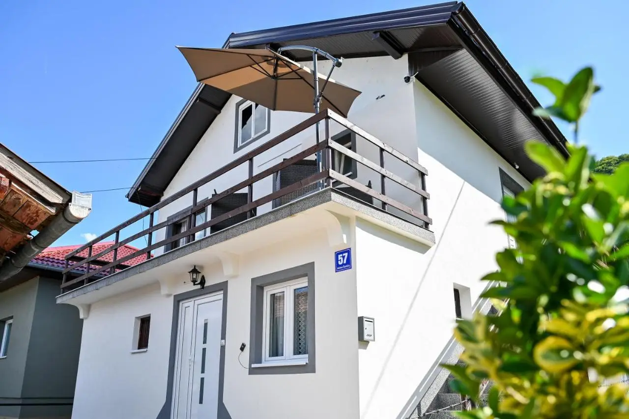 Apartman Nina
