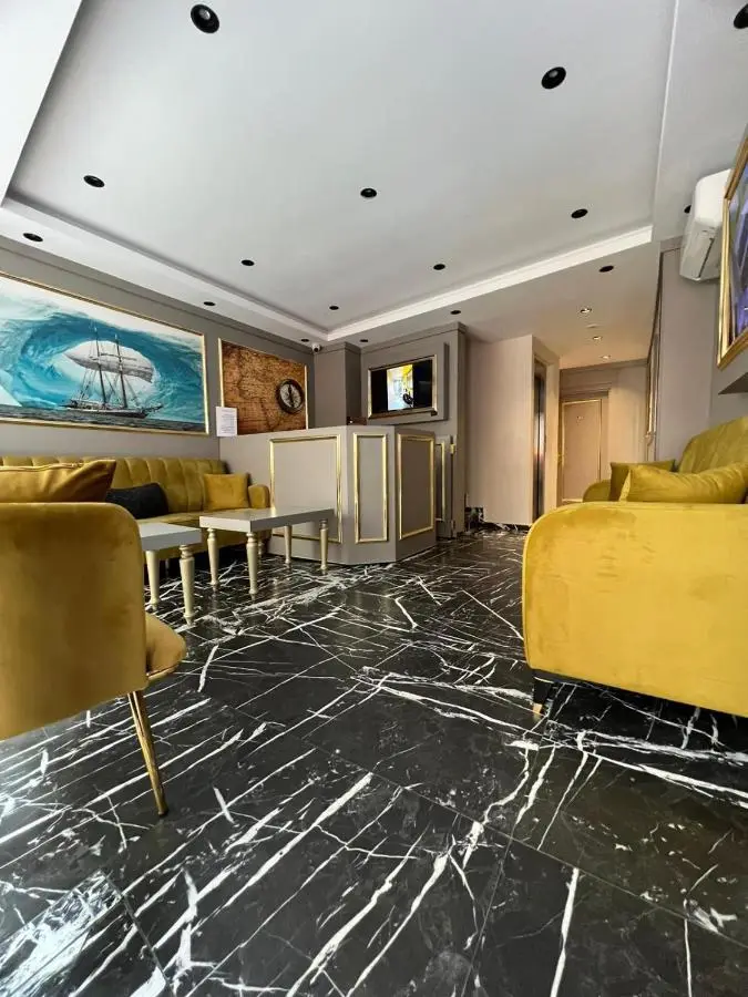 Taksim La Marino Hotel