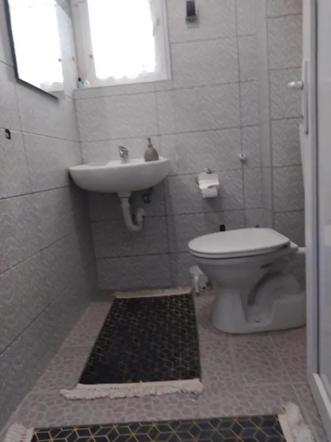 Hiža Guesthouse