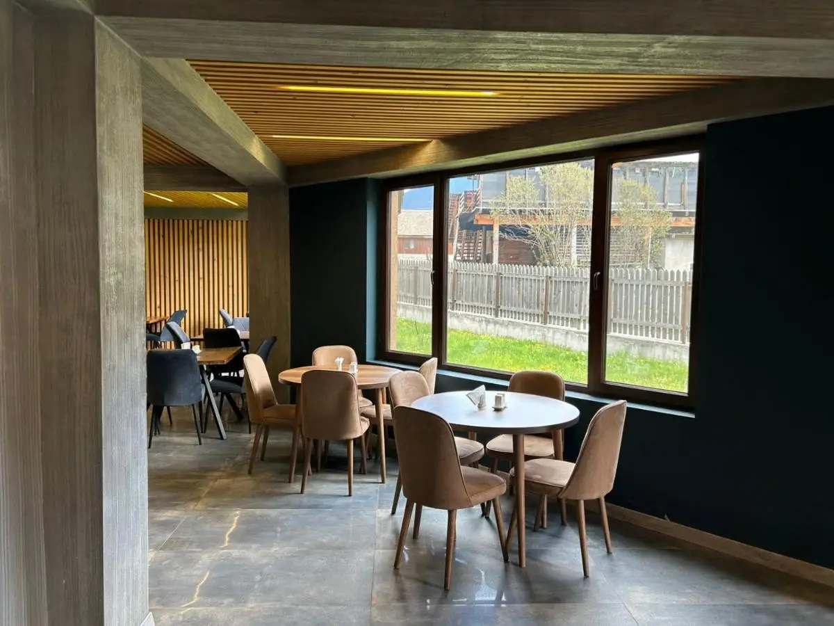 Hotel Mansarda Mestia