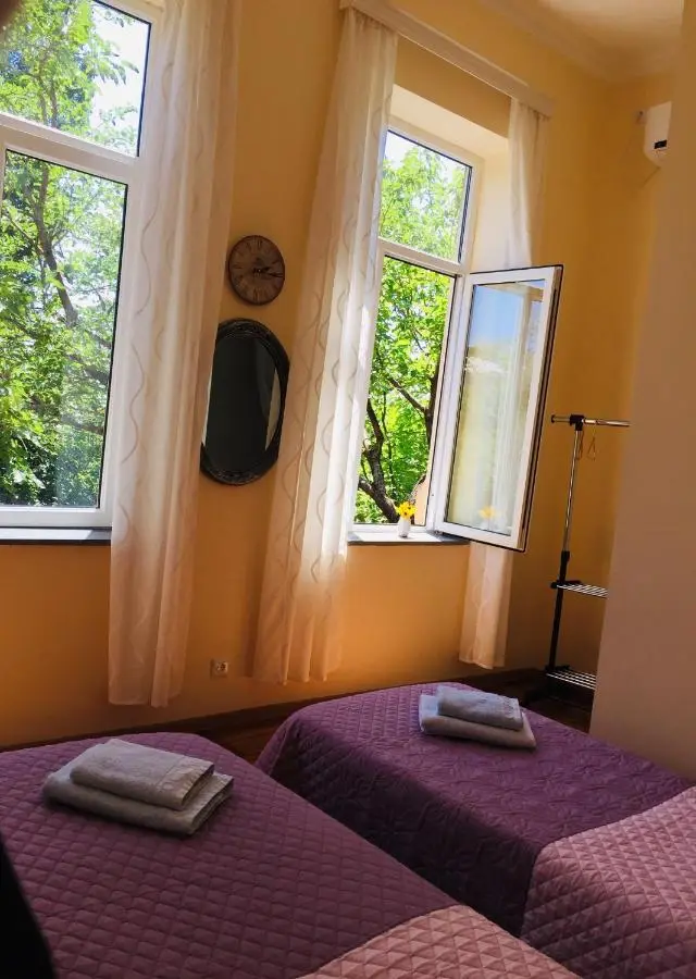 Guest House Hello