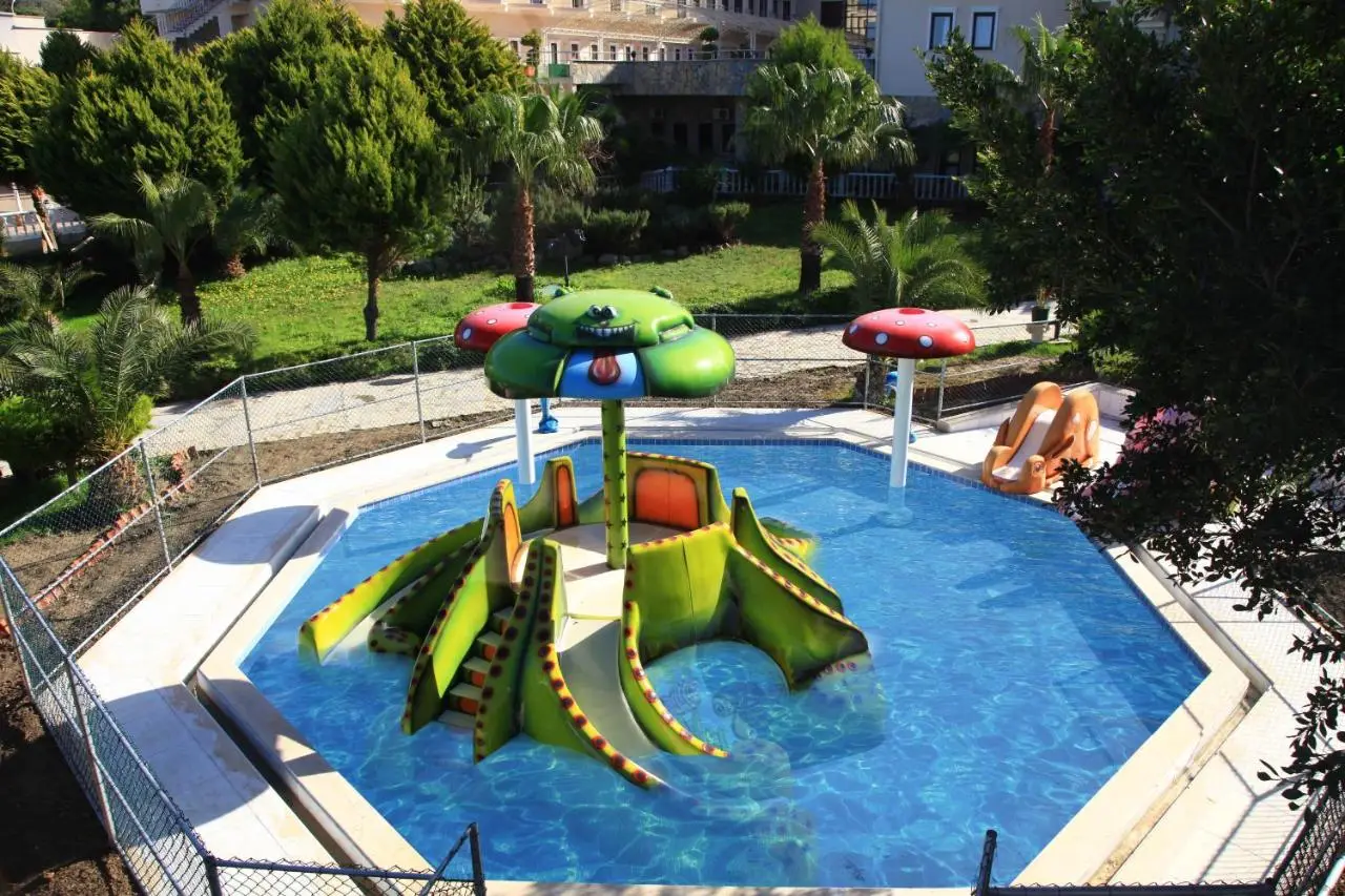 Golden Age Hotel Yalıkavak Bodrum