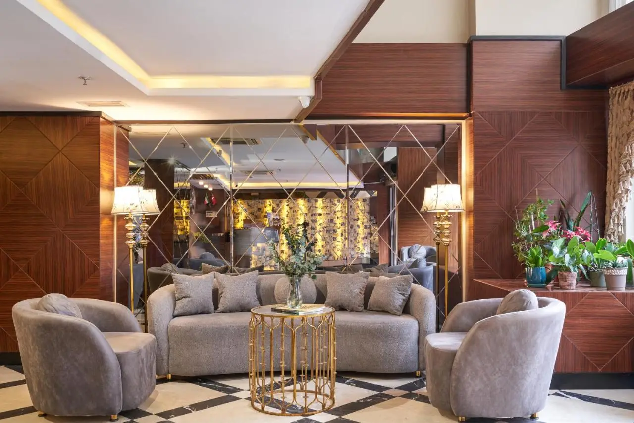 Atro Hotel
