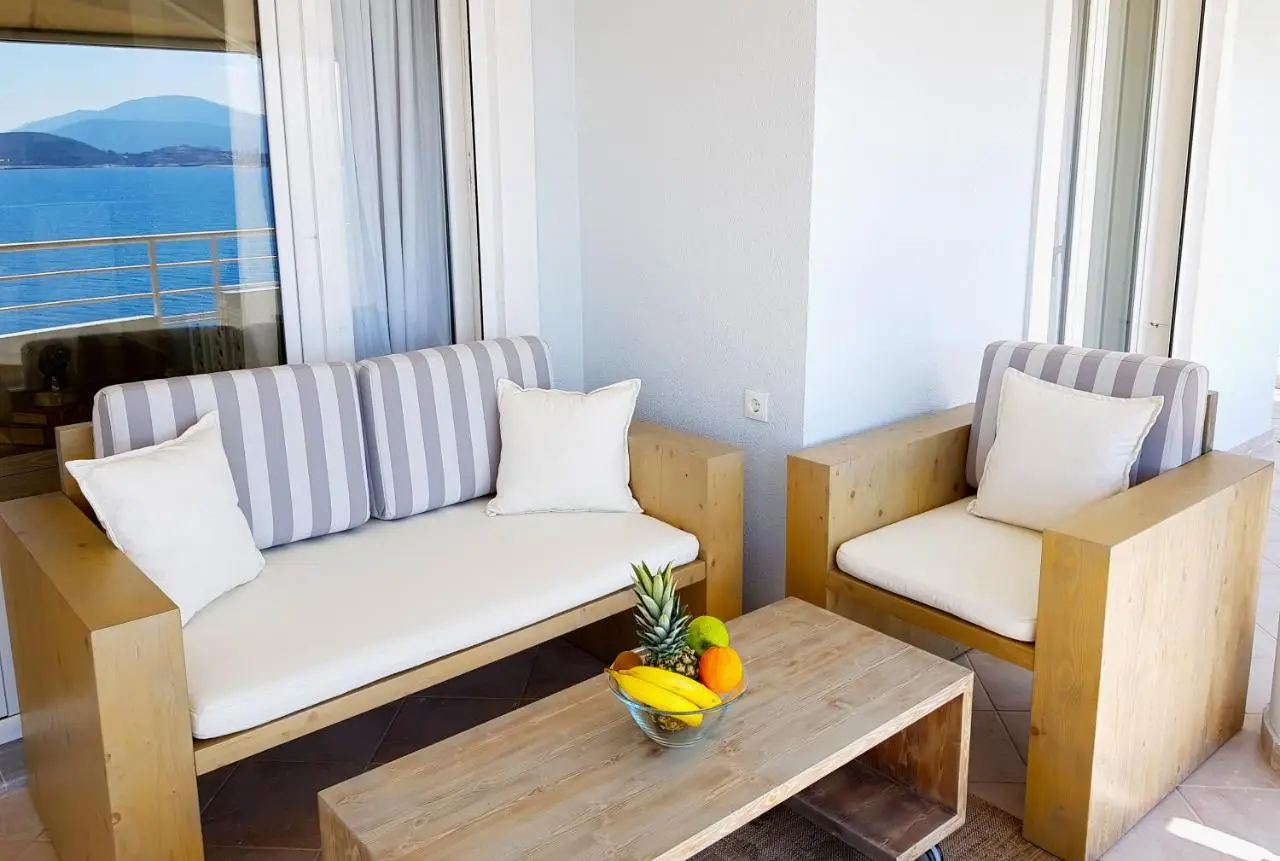 Limani Luxury Apartments Beachfront