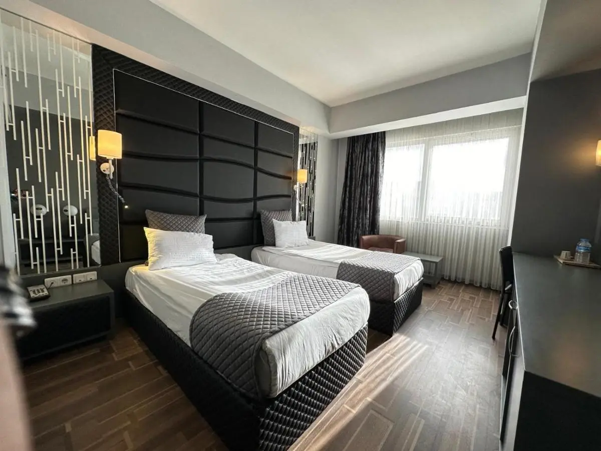 City One Hotel