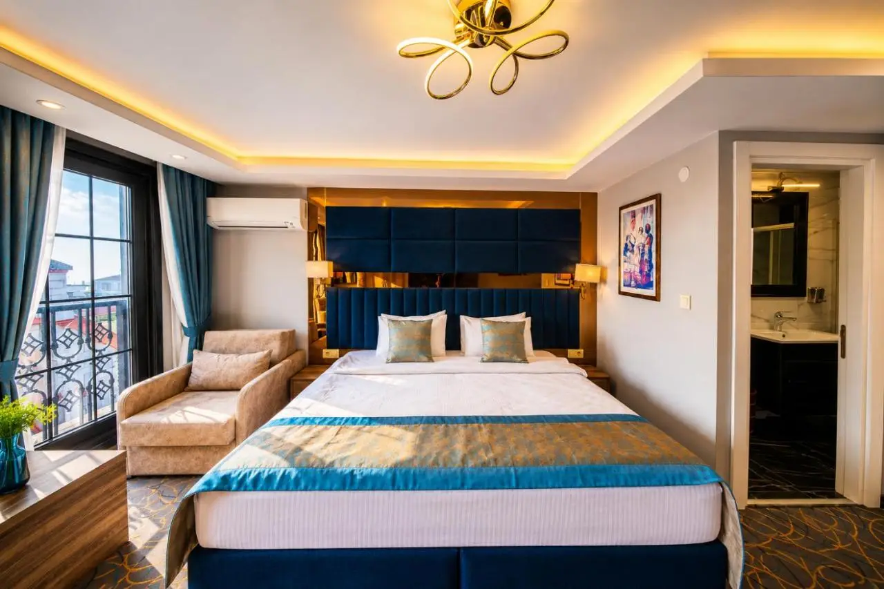 Grand Kavi Hotel