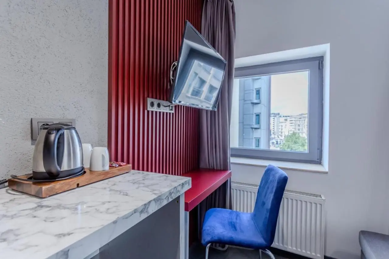 Abone Suites
