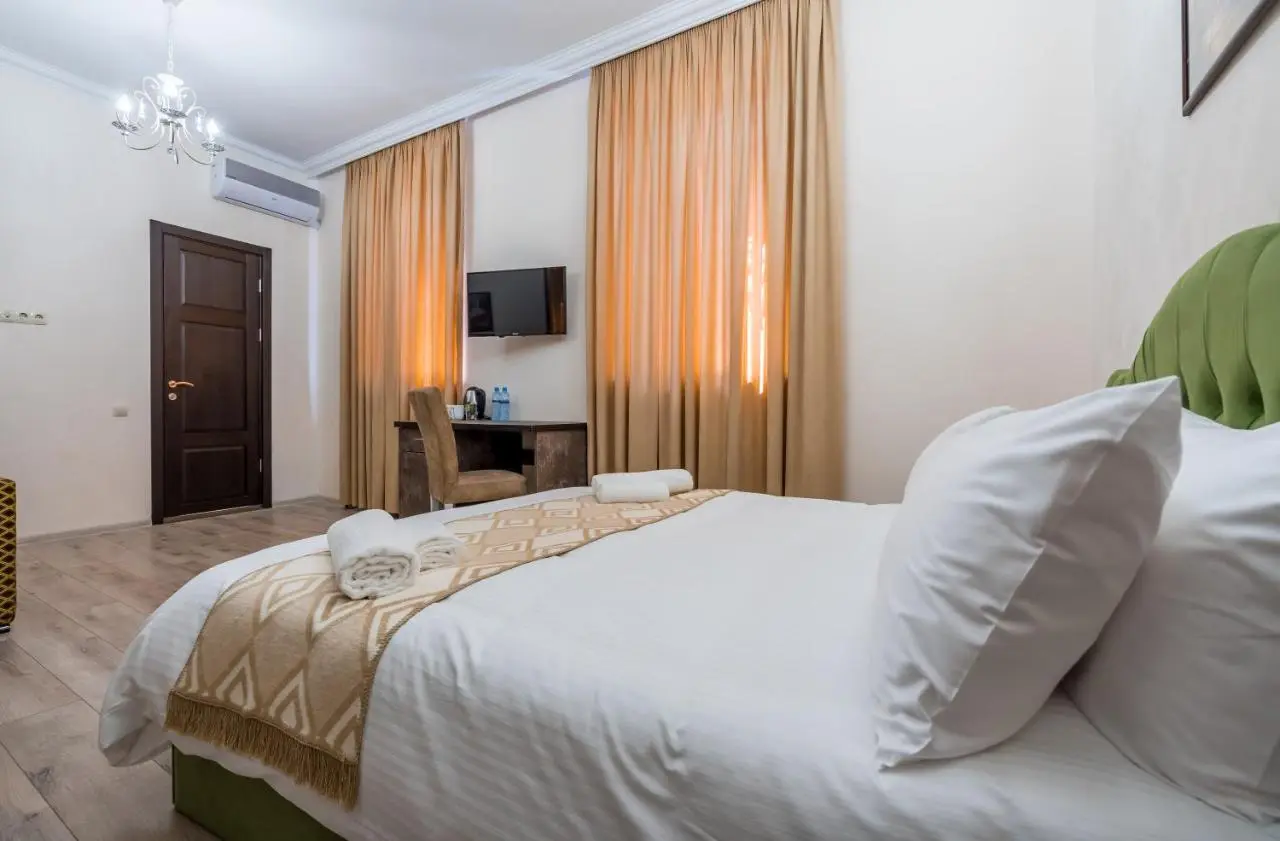 Golden Light Hotel